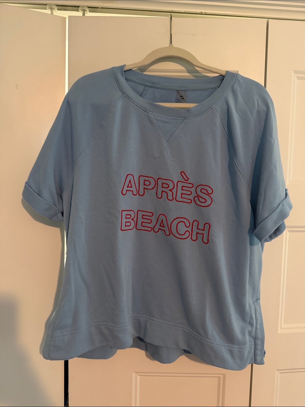 Lou & Grey Light Blue 'APRÈS BEACH' Short Sleeve Pullover